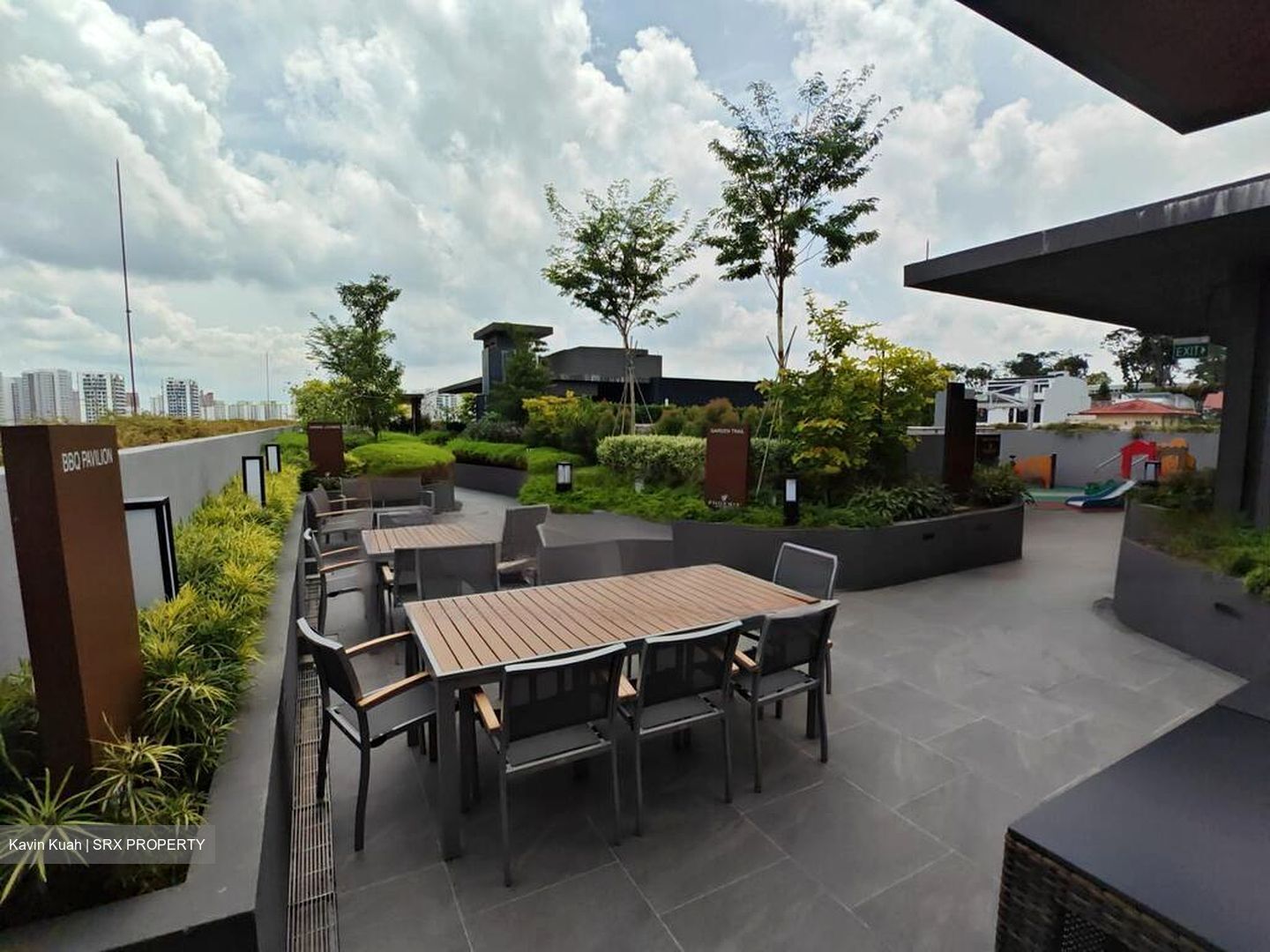 Phoenix Residences (D23), Apartment #511655261